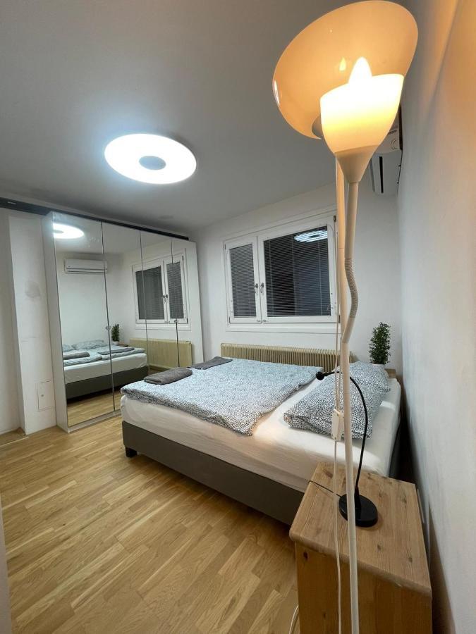 Nice Rooftop Hostel Vienna Luaran gambar